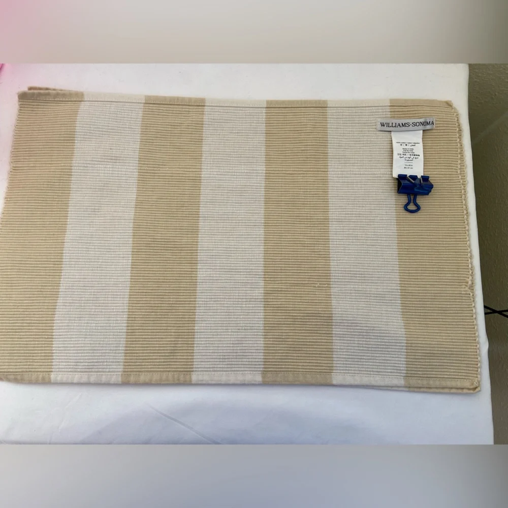 (7) Williams Sonoma placemats